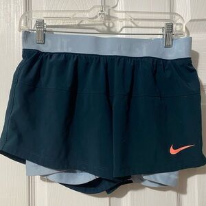 Nike shorts size small
